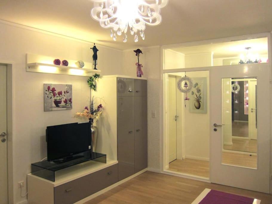 Modernes 1 Zimmer Luxusappartement Kleiner Roland Mit Parkplatz Und Balkon In Bremen Naehe Zentrum 外观 照片